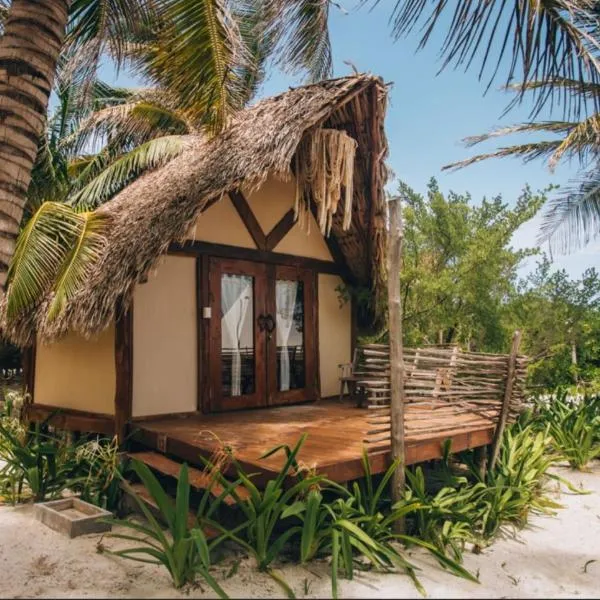 Glamp Ikal Tulum, hotel v destinaci Tulum