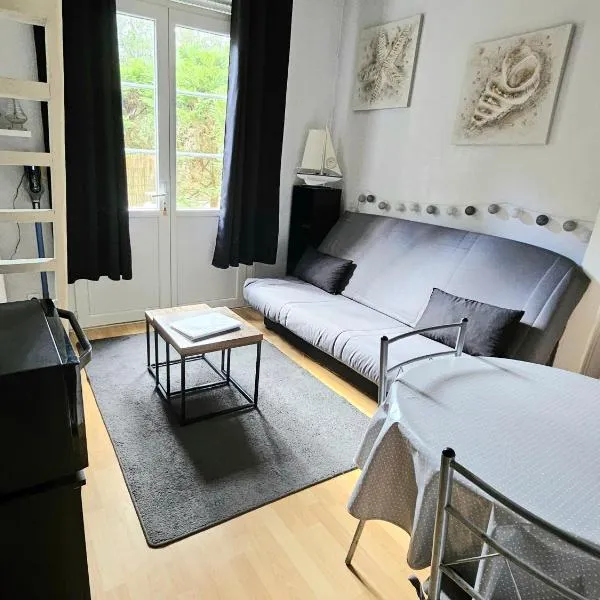 Agréable studio Ronce les bains, hotel v destinácii La Tremblade