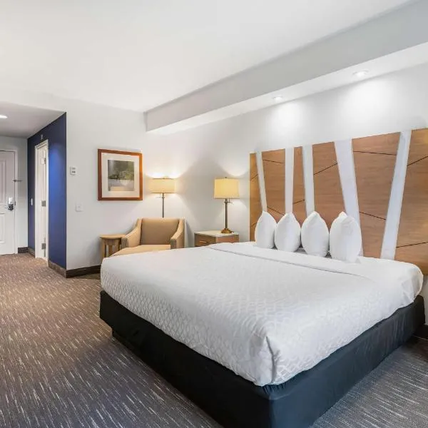 Best Western PLUS Westgate Inn and Suites، فندق في ليلاند