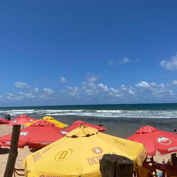 Casa poucos passos do mar em Buraco da Velha