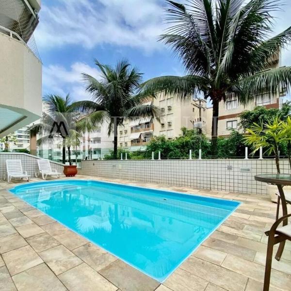 Apartamento com churrasqueira a carvão - Guaruja