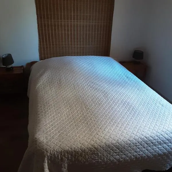 Chambres chez l'habitant, hotel em Valréas