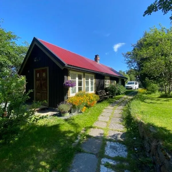 Lite hus i hagen, hotel v destinaci Malvik