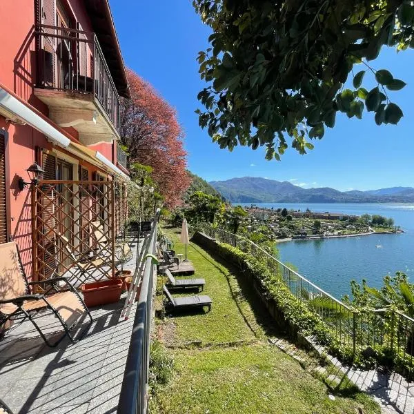 Villa Angelina Guest House, hotell sihtkohas Cannero Riviera