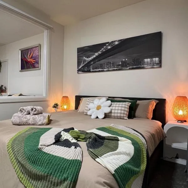 Emporium Luxe 1BR King Suite - Prime CBD Location, hotel in Melbourne