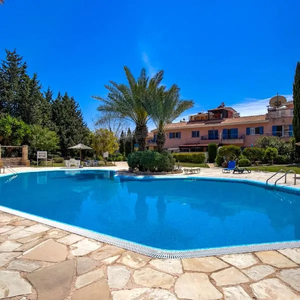 Limnaria Gardens SUPERB VILLA by VICHY Holidays, hotel in Paphos
