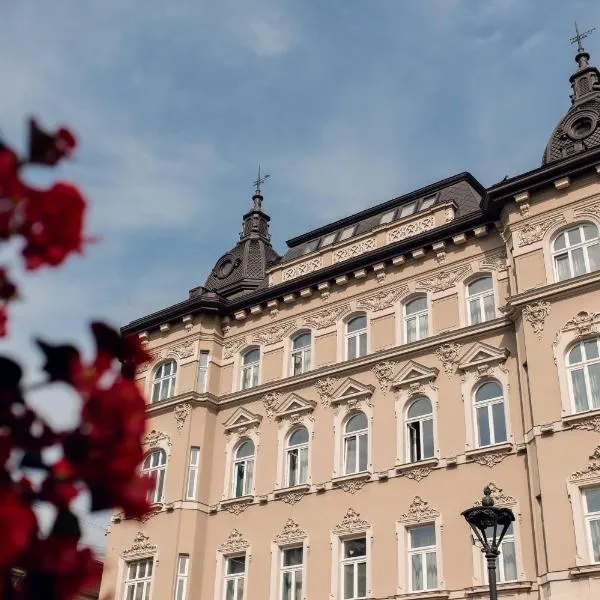 Modern Art Hotel, hotel in Lviv