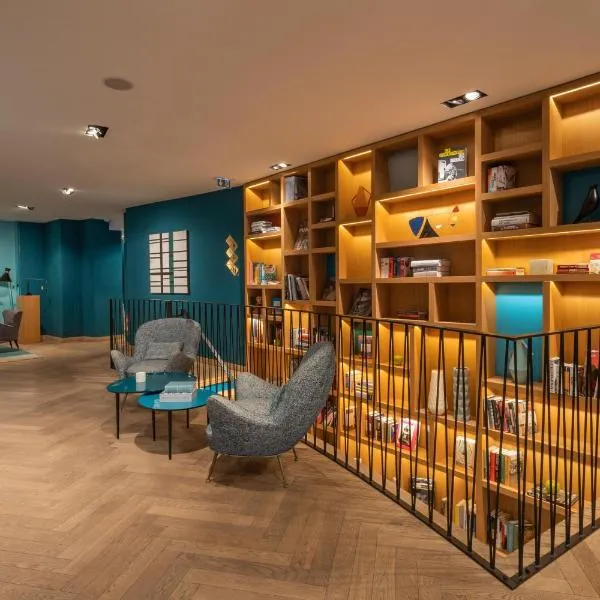 Hôtel Artus, מלון בפריז