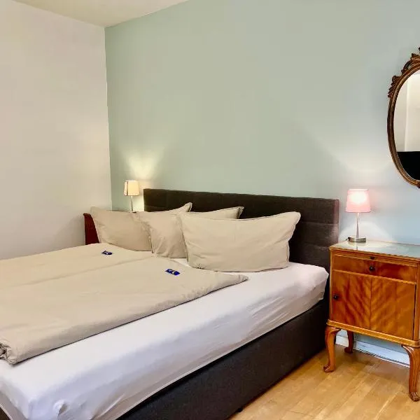 Beim Thöny - schönes Apartment mit privatem Zugang, hotel v destinaci Utting am Ammersee