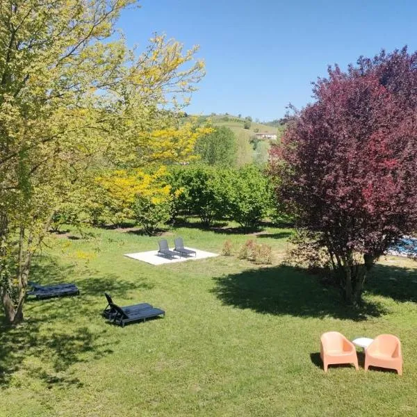 Miravigne House - Casa di Campagna con Cucina, hotel Castagnole Lanzéban