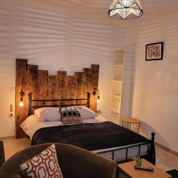 La Gurlanne, khách sạn ở Lasséran