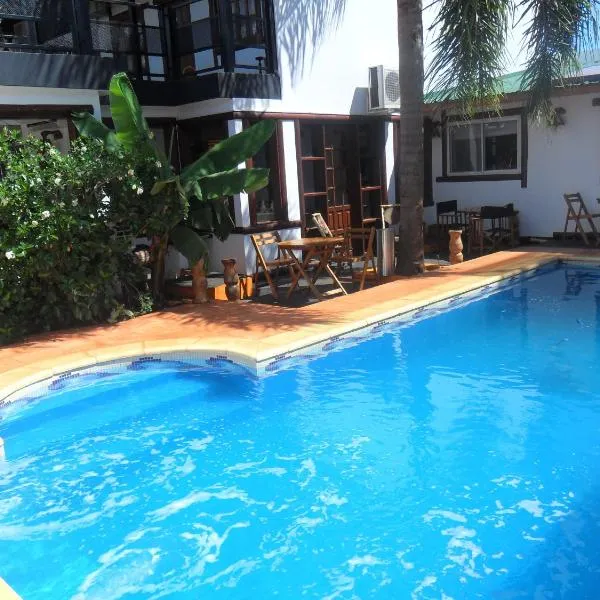 Si Mi Capitán - Cabañas & Habitaciones, hotel in Puerto Iguazú