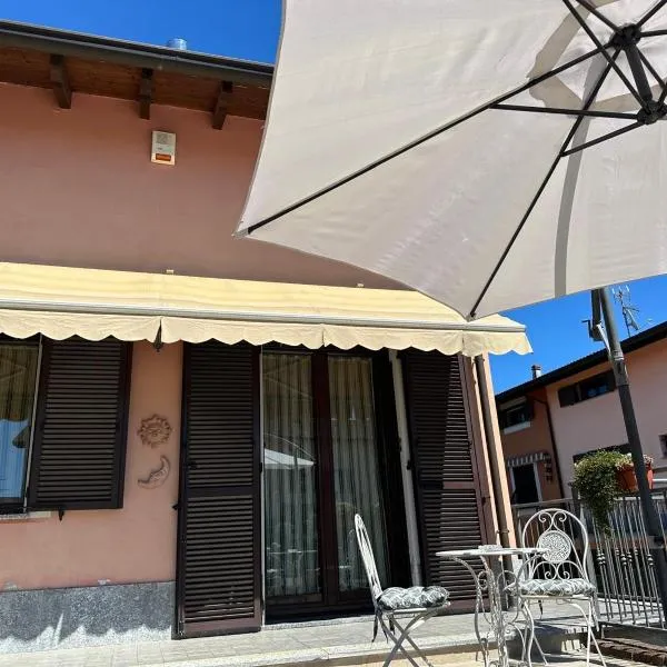 Casa del Melograno Outlet, hotel v destinaci Serravalle Scrivia