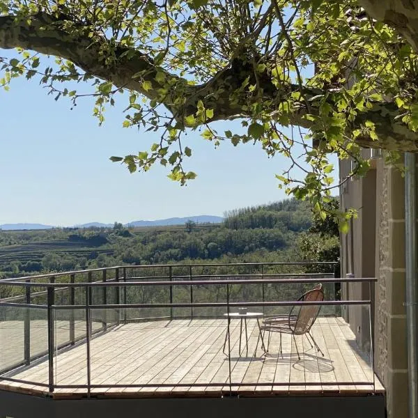 Domaine Saint Sauveur - Gîte de charme au coeur de l'Hermitage, hotel v destinaci Chantemerle-les-Blés