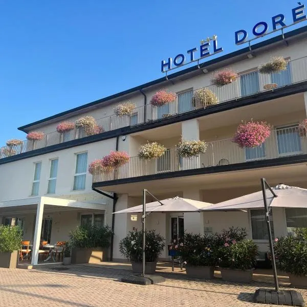 Hotel Dorè, hotel v destinácii Castelnuovo del Garda