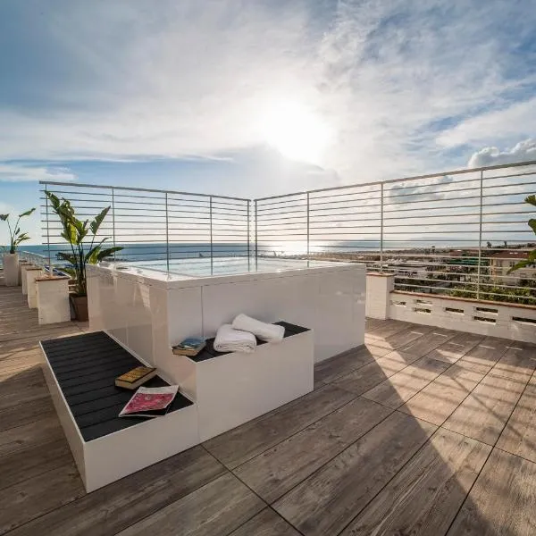 Hotel Esplanade, hotel Marina di Pietrasantában