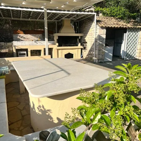 Kineri House, hotel in Paleokastritsa