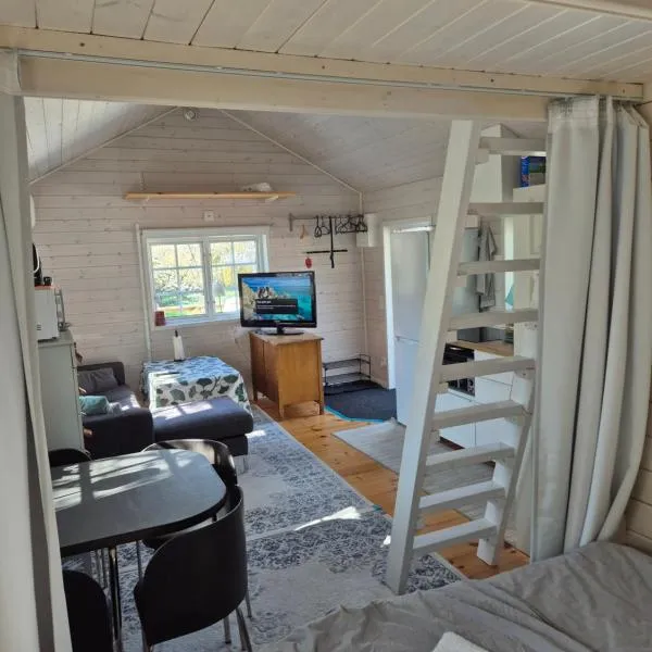 Newly built house at central location in Strängnäs, hotel in Strängnäs