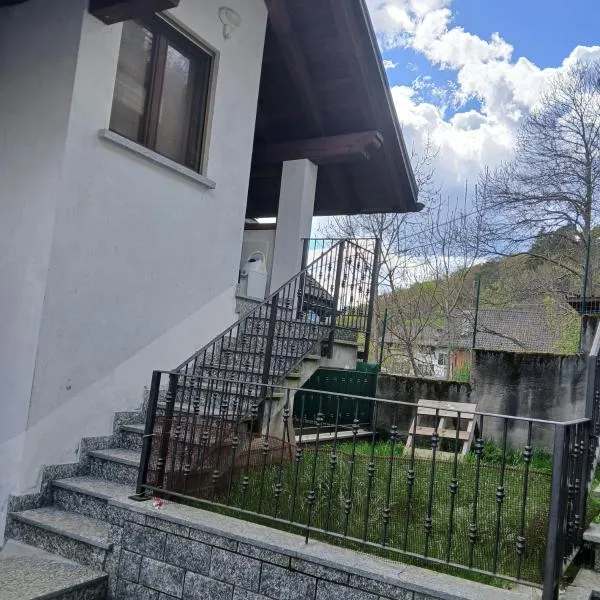 La mansarda del cervo, hotel a Santa Maria Maggiore