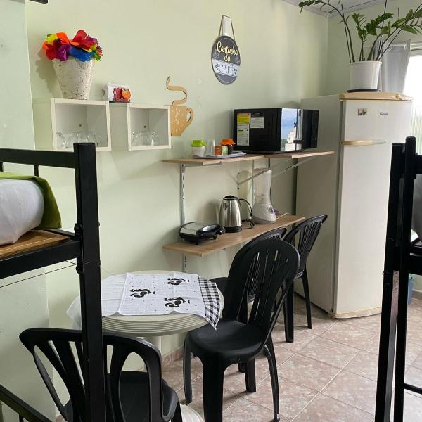 Quarto Masculino Compartilhado Santa Teresa Barra Glória Em cobertura - Foto 4