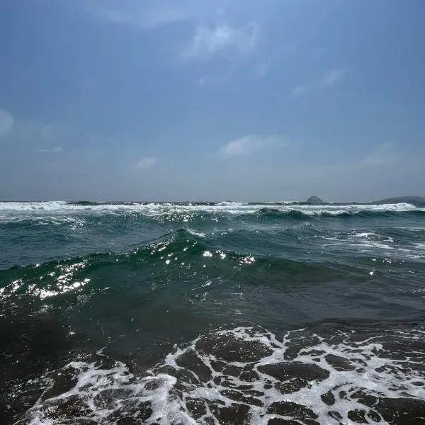 Hospedaje Casa de Playa Arica, hotel v destinaci Lurín