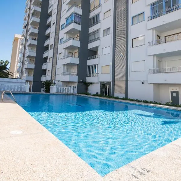 Apartamento de Diseño con Piscina cerca del Mar GANDIAZAR II, hotell sihtkohas Playa de Gandia