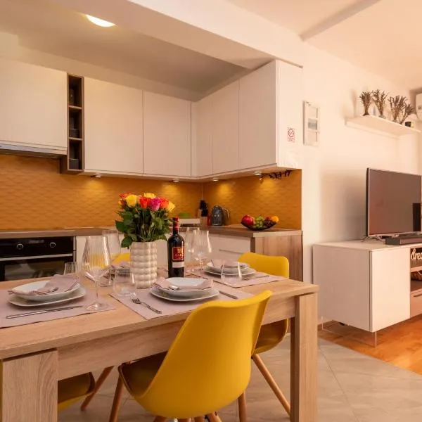 Apartment Eden de Mer - Odmor u srcu Dalmacije u Žaboriću kraj Šibenika, hotel v destinaci Zaboric