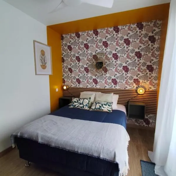 Dousserença, hotel in Bressols