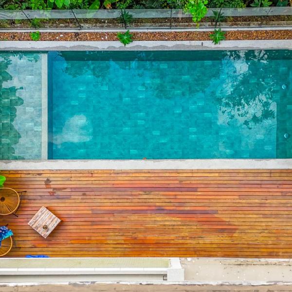 Casa moderna praia da Riviera para 13 pessoas 4 suítes climatizada