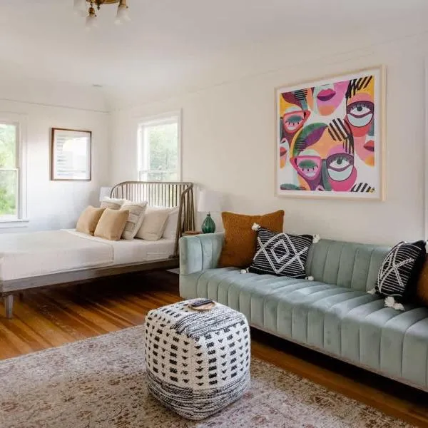 Stay Portland - BoHo Oasis in Ladd's Addition with 2 Beds, hotel in Portland