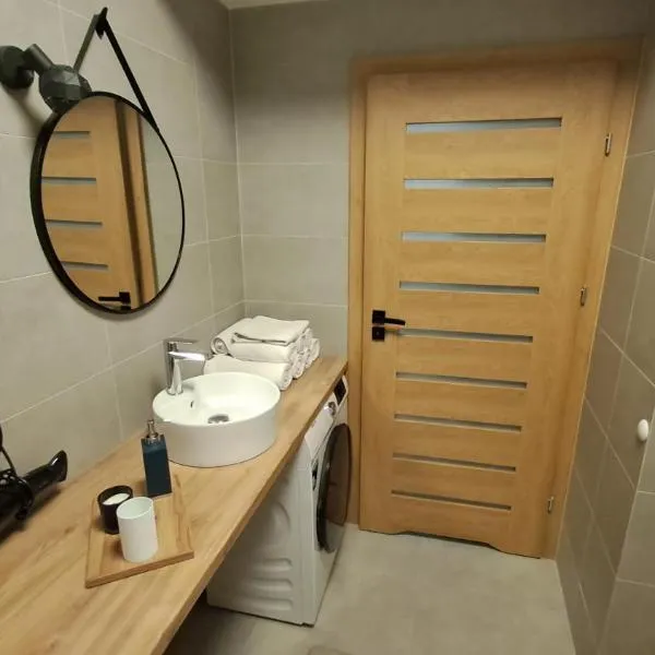 Apartamenty Vulcan، فندق في زاتور