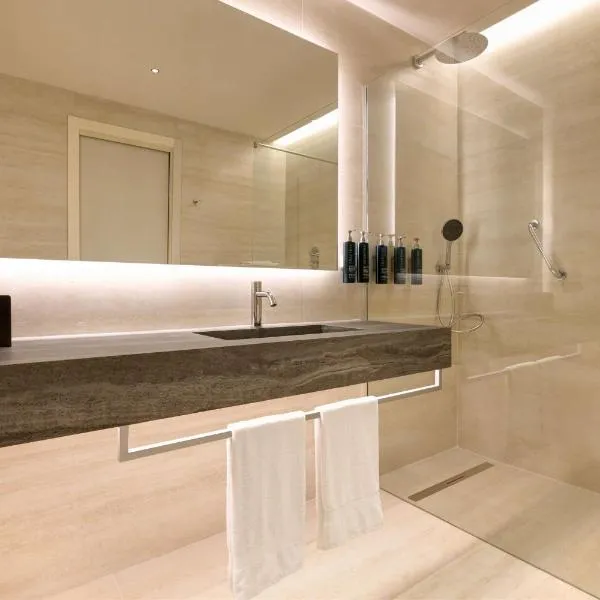 Hilton Rome Airport - photo 3