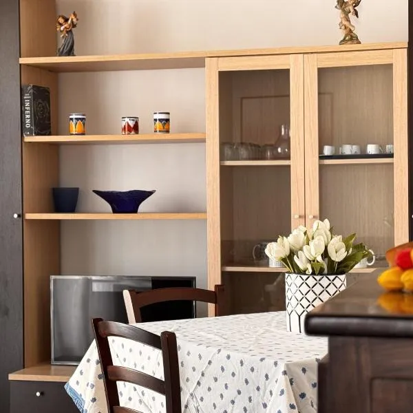 Holidaycasa Robert - Eleganza e comfort sul mare, hotel em Sperlonga