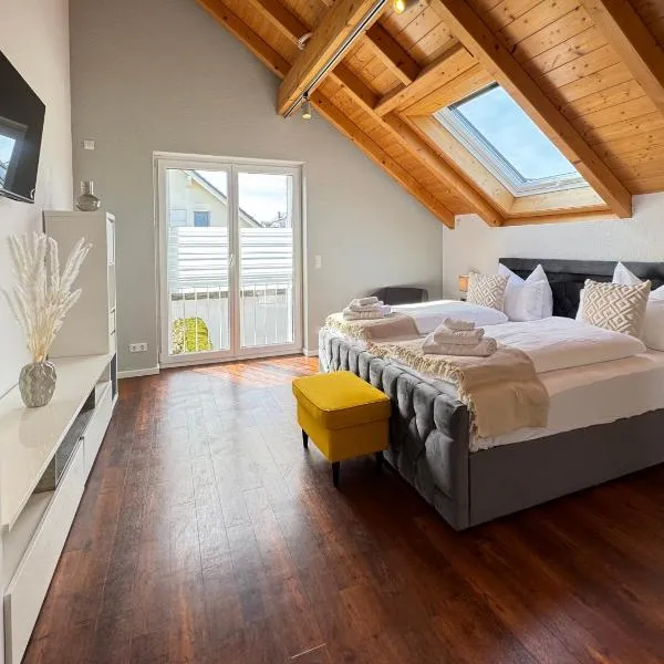 3 Zimmer Apartment, 110 qm, max 5 Personen, Balkon, Parkplatz, Internet 250 MBit, hotel em Gärtringen