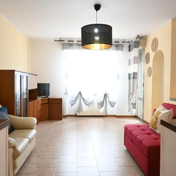 PP05 - Porto Potenza, ampio trilocale vicino al mare, hotel in Porto Potenza Picena