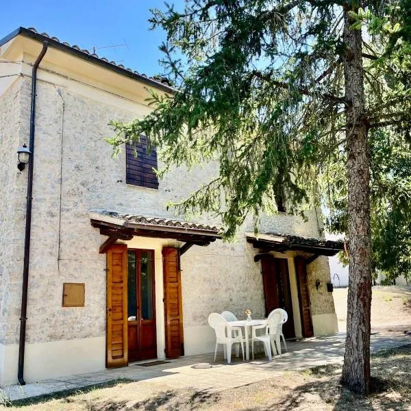 Casa Giuliani, hotel din Campello sul Clitunno