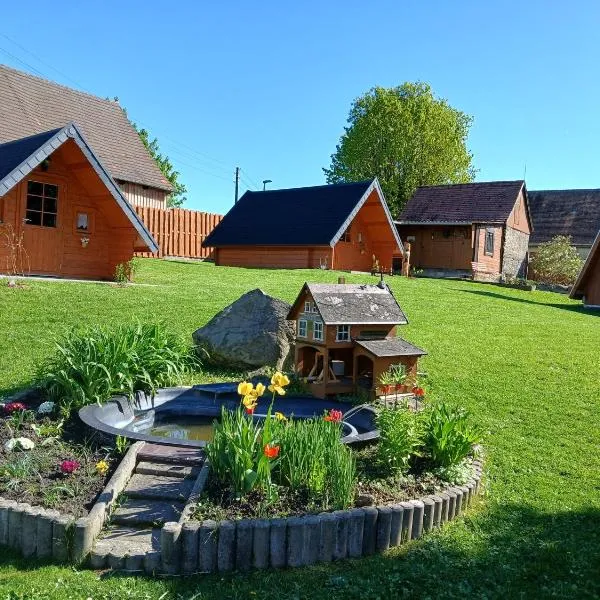 Bei Zittau Ferienwohnung Frieda mit Camping Familien, und Biker Hütten am Zittauer Gebirge, Hotel in Zittau
