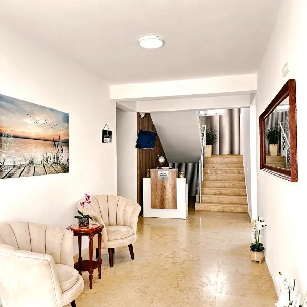 Apartments Amar، فندق في أولتسينج