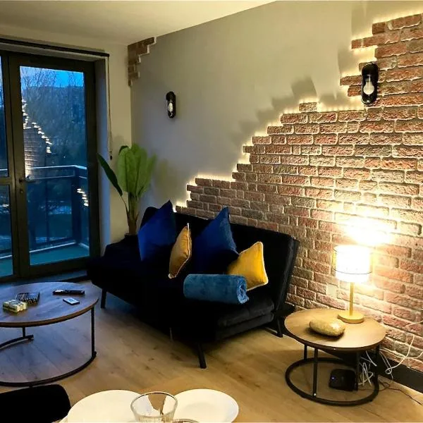 West One Panorama, City View, Secure Free Parking, 4pp, hotel in Sheffield