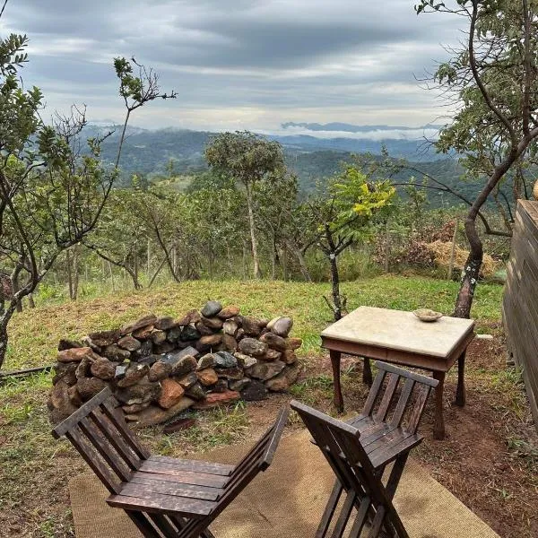 Brumadinho - Serra da Moeda - Lar da Montanha, hotel v destinaci Brumadinho
