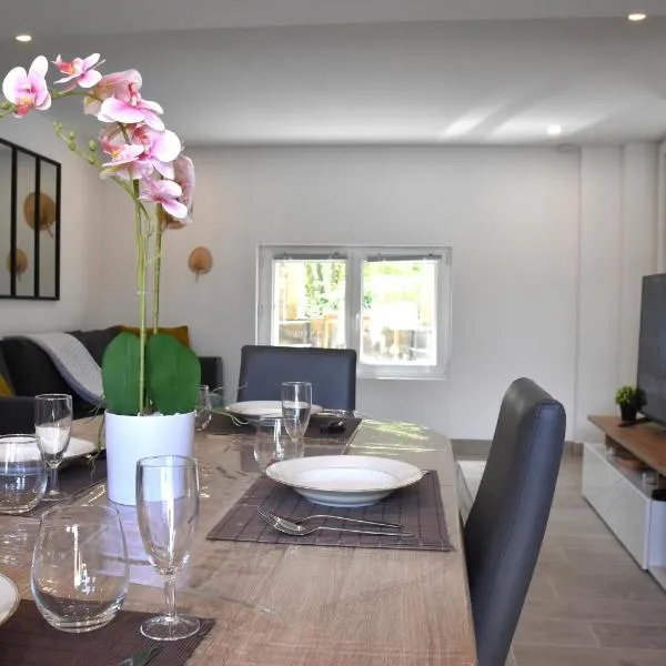 Flat near Thionville Luxembourg Metz with outdoor, hotel a Manom