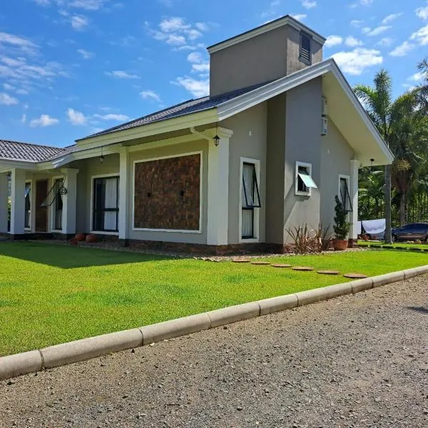 Villa Pomerode Hospedagem, hotel v destinaci Pomerode