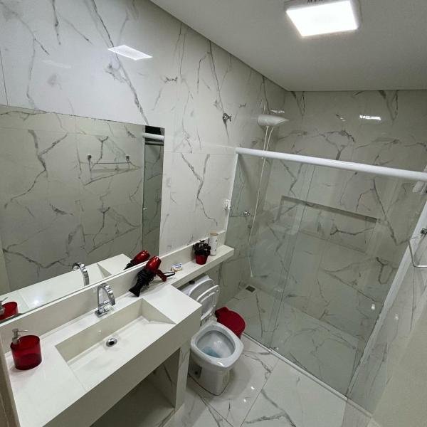 Casa confortável para 04 pessoas - Foto 3