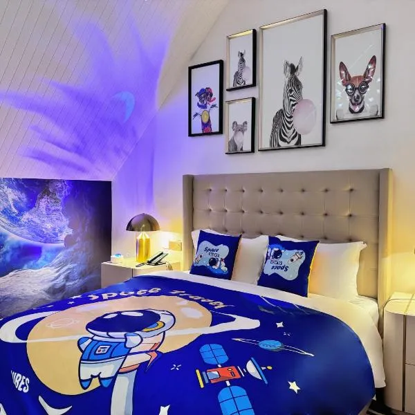 NARADA Resort Shanghai Hotel Disney Store, khách sạn ở Zhuqiao