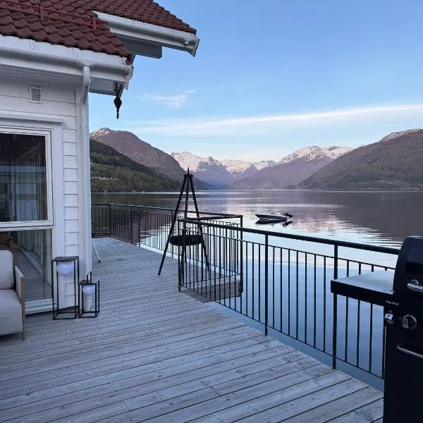 Stryn Fjord Lodge Faleide, Hotel in Stryn