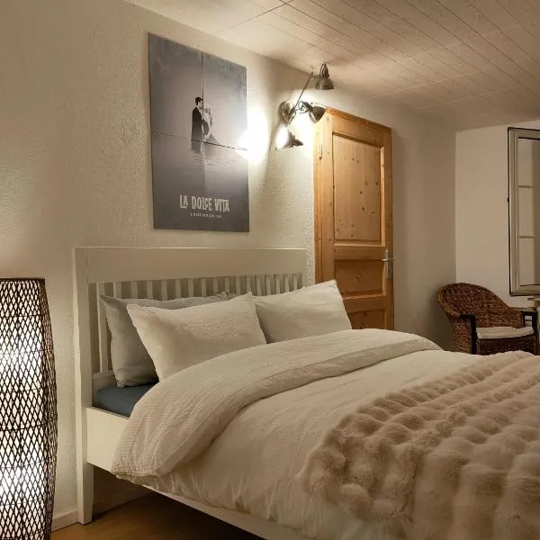 Studio avec bureau, hotel in Noréaz