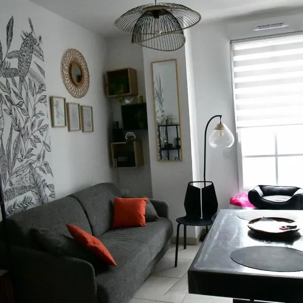 Studio neuf à louer à Dinard 3 nuits minimum, hôtel à Dinard