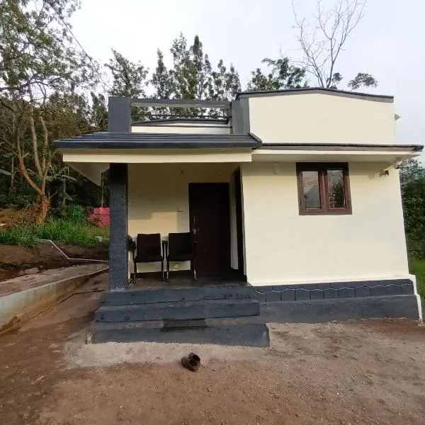Pambaar river view Homestay, hotel v destinaci Kanthalloor