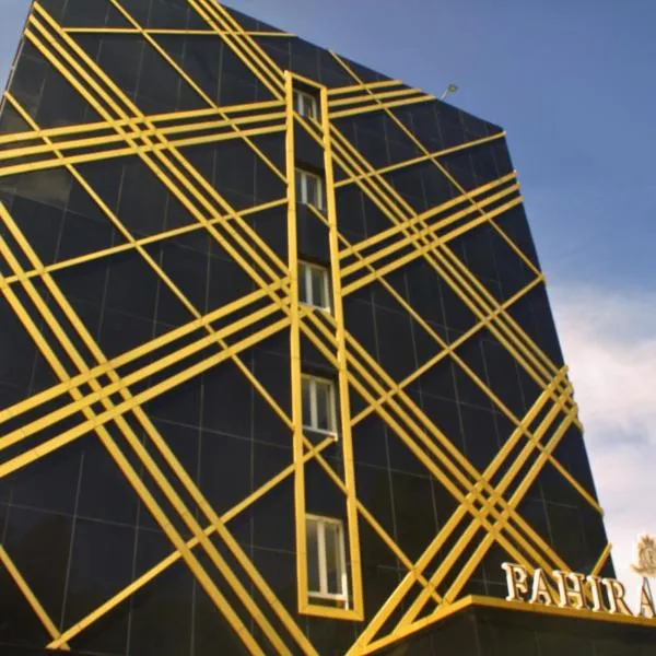 Fahira Hotel Syariah Padang - Halal Friendly Hotel, hotel en Padang