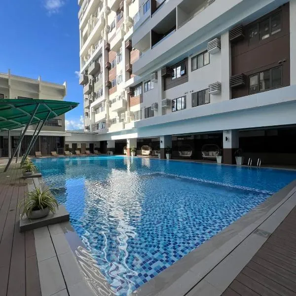 Cozy Condo near IT Park With Pool Netflix, hotel v destinaci Cebu City